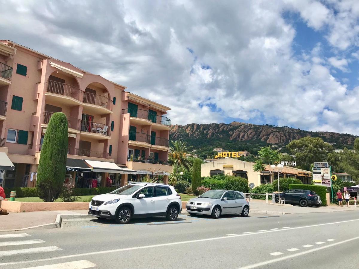 Les Marines D'Agay Studio Climatise Saint-Raphaël المظهر الخارجي الصورة